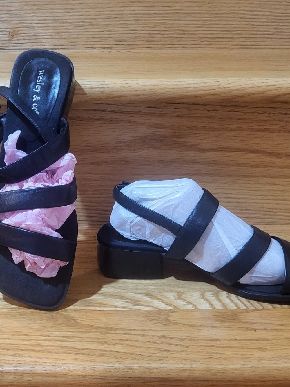 Wesley & Co black buckle sandals